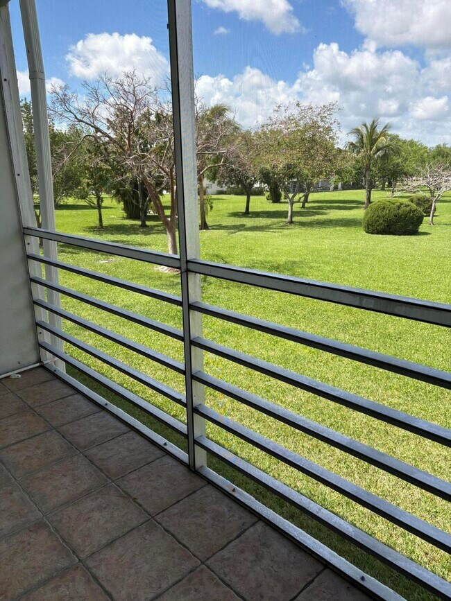 Building Photo - 359 Brighton I