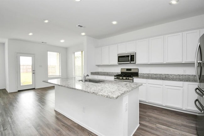 Building Photo - 9011 Brazos Dr