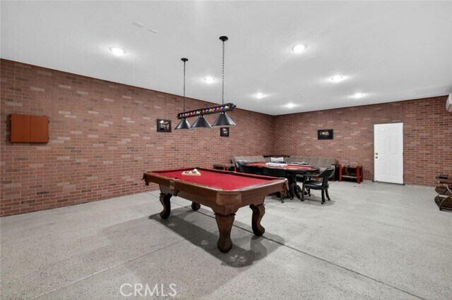 Building Photo - 12220 Skyline Dr