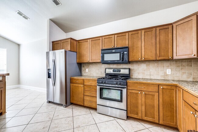 Building Photo - 12579 Kara Lynn Place