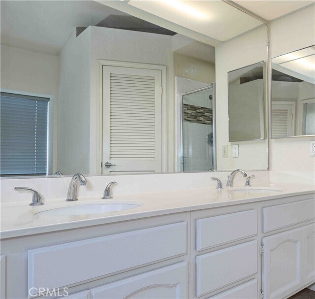 Building Photo - 2985 Amber Dr