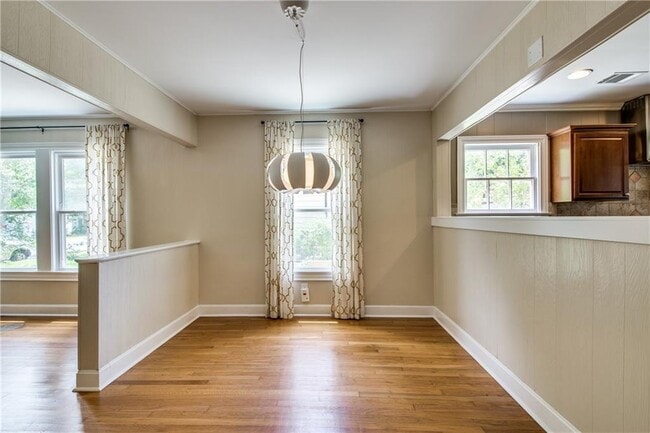 Building Photo - 2206 Iva Ln