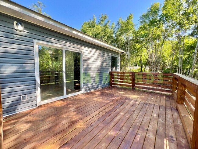 Building Photo - 1506 Donna Dr
