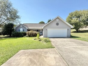 Building Photo - 821 Amburn Meadows Ln