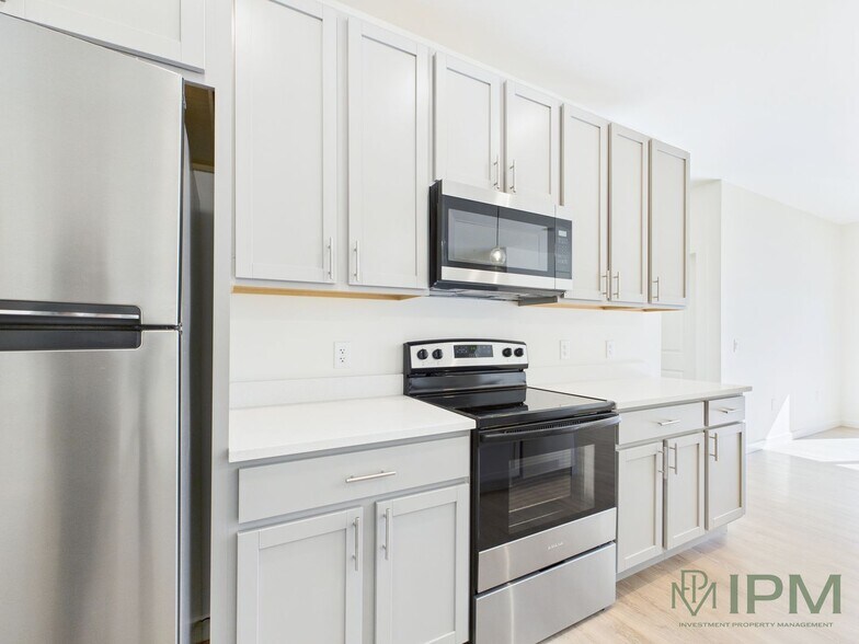 Building Photo - Luxury Style Apartments Located in Northern York County School District