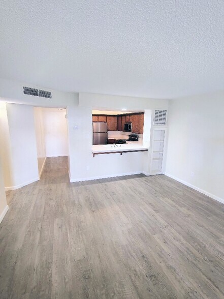 Building Photo - 4140 Teal St