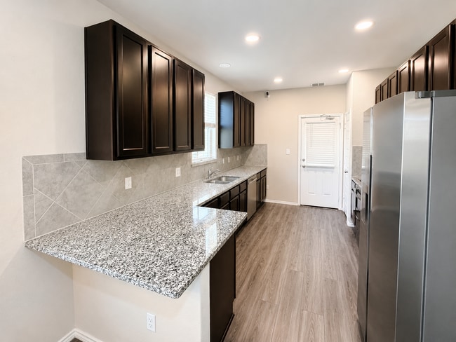 Building Photo - 9319 Trap Rock Dr