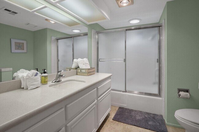 Building Photo - 41071 Preston Trail