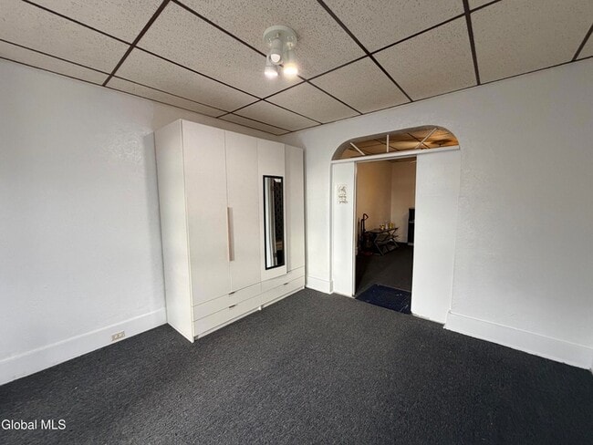 Building Photo - 17 Greene St