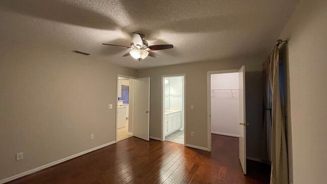 Building Photo - 2446 Briarcreek Dr