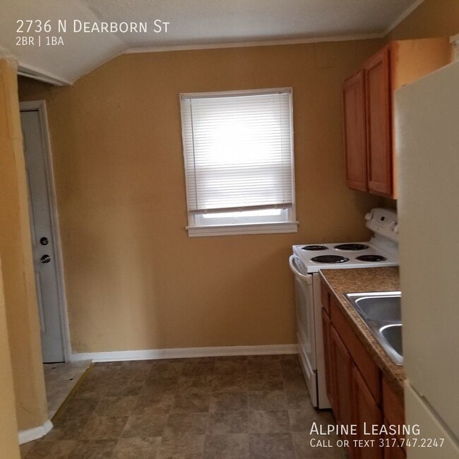 Building Photo - Brightwood 2BR House