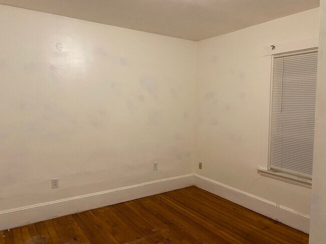 Building Photo - 799 Brock Ave