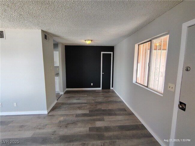 Building Photo - 3663 Kolendo Ct