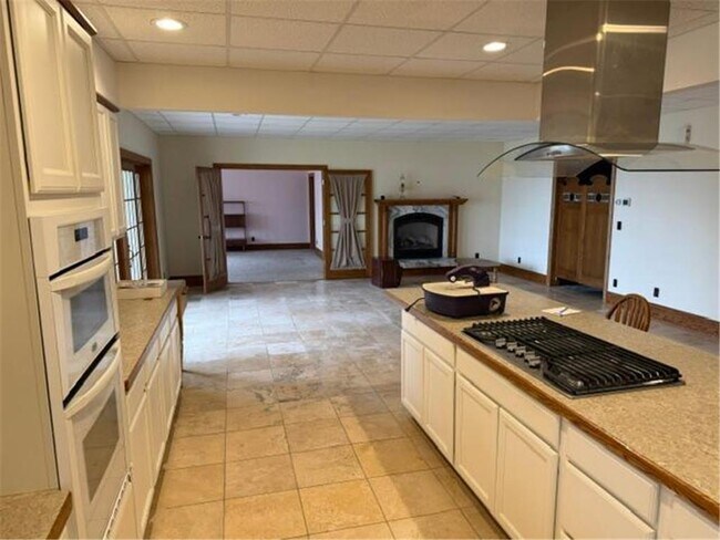 Building Photo - 11270 192nd St N