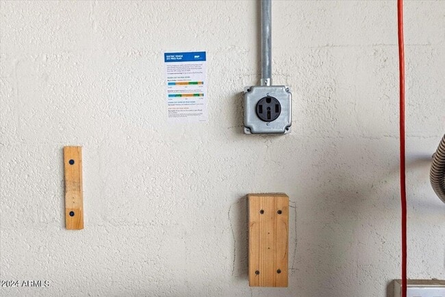 Building Photo - 6349 N 78th St