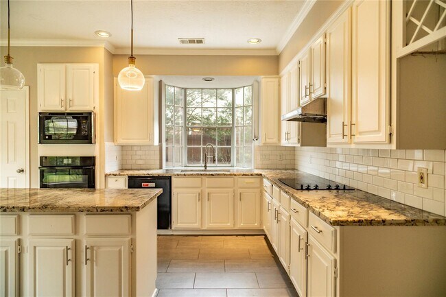 Building Photo - 3523 Ashlock Dr