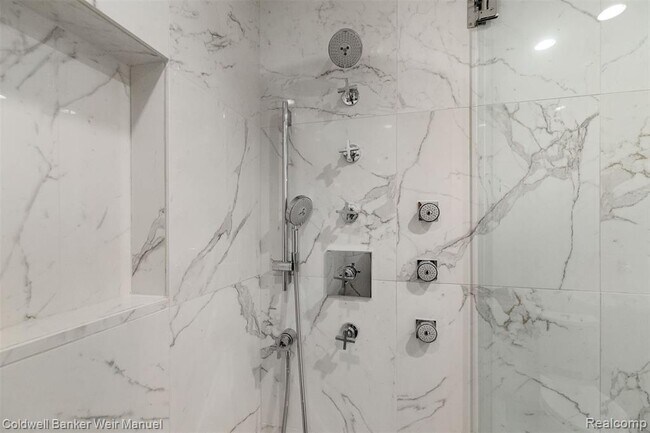 Building Photo - 1566 Maryland Club Dr