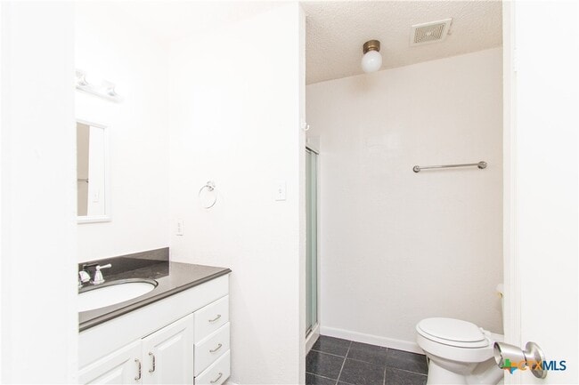 Building Photo - 2608 Tracey Cir