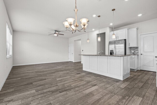 Building Photo - 4510 Eventing St