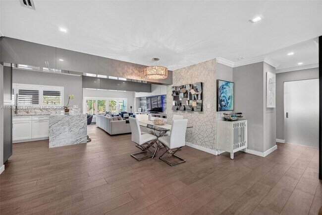 Building Photo - 1009 Tangelo Isle