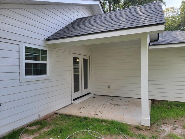 Building Photo - 1211 Crestmont St