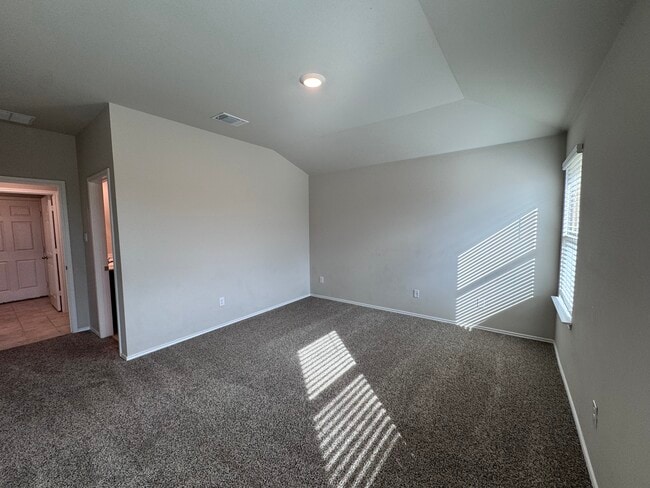 Building Photo - 1104 Prairie Clover Rd