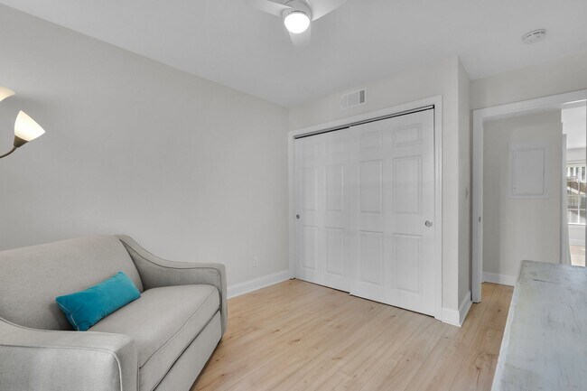 Building Photo - 702 Tattnall St