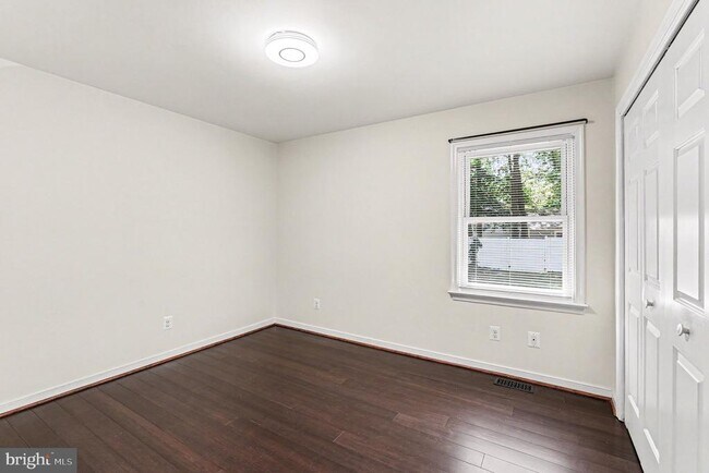 Building Photo - 1115 Aquia Dr