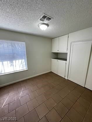 Building Photo - 3908 Montebello Ave