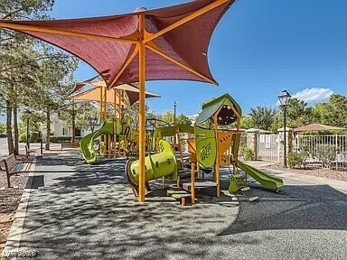 Building Photo - 6260 Huntington Ridge Ave