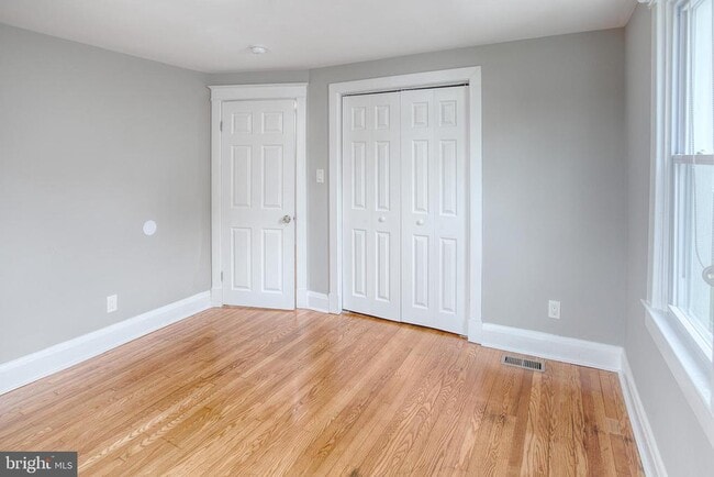 Building Photo - 2817 Onyx Rd