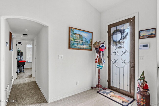 Building Photo - 14852 Jack White Ave