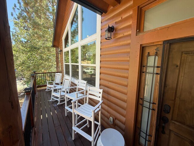 Building Photo - Stunning 4-Bedroom Home with Amazing Views, EV Charger & Solar in Big Bear!