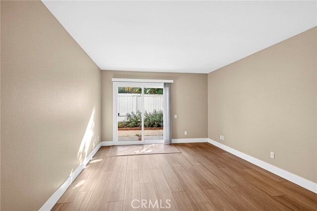 Building Photo - 3 Silver Fir