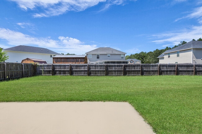 Building Photo - 721 Highgrove Ct