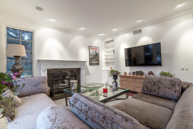 Building Photo - 2443 Swanfield Ct