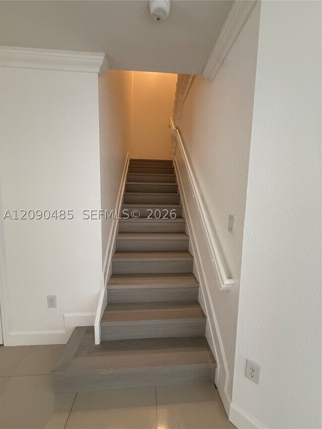 Building Photo - 7140 SW 166th Pl
