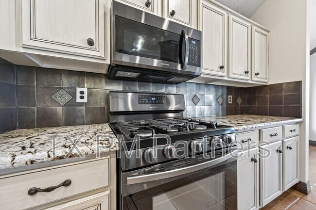 Building Photo - 23410 Stratsborough Dr