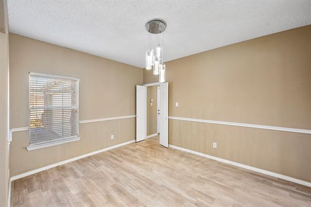 Building Photo - 1116 Wedgewood Dr