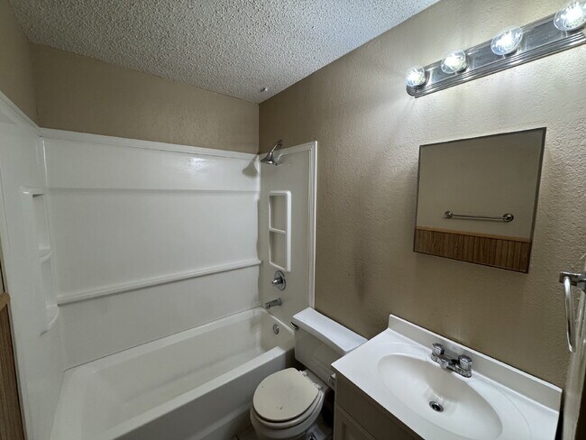 Building Photo - Home With 2 Living Areas Located Near School & W. Loop 289 / Marsha Sharp Fwy Access!