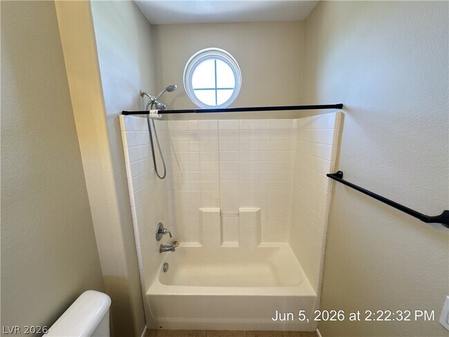 Building Photo - 3373 Osiana Ave
