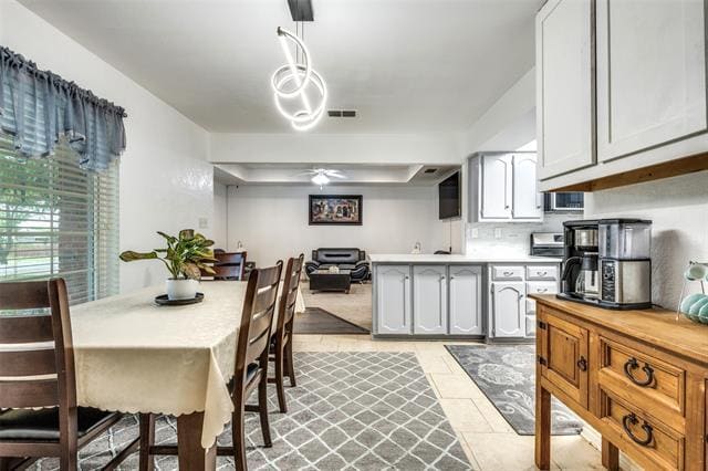 Building Photo - 414 E Hazelwood St