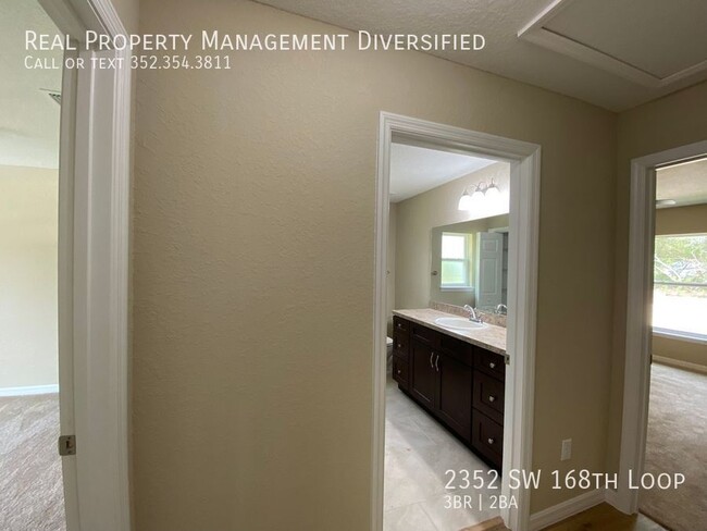 Building Photo - 2352 SW 168th Loop