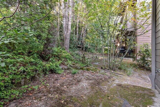 Building Photo - 10267 NW Alder Grove Ln