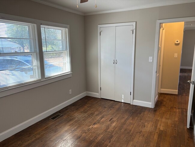 Building Photo - 307 Boundary Ln