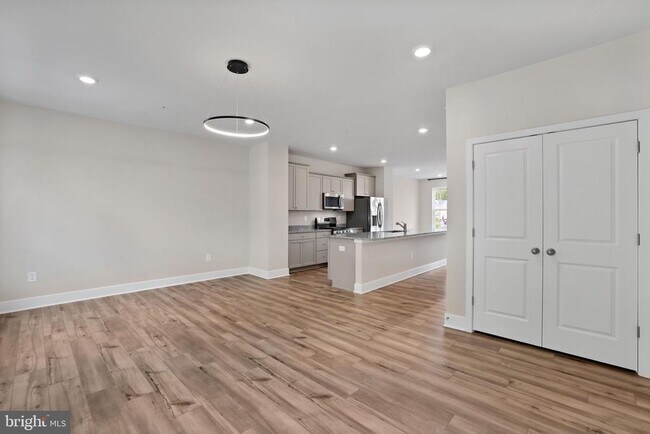Building Photo - 2782 Bridgewater Dr