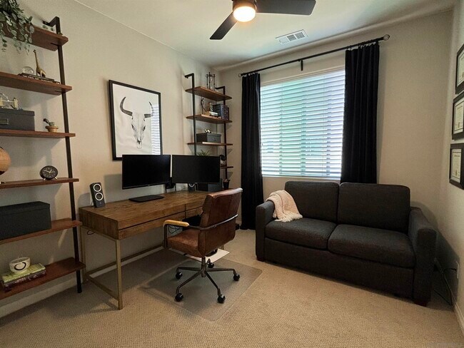 Building Photo - 16045 Veridian Cir