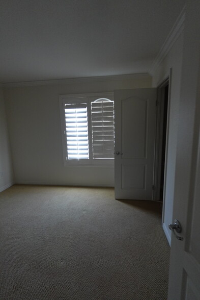 Second bedroom - 8894 Spectrum Center Blvd