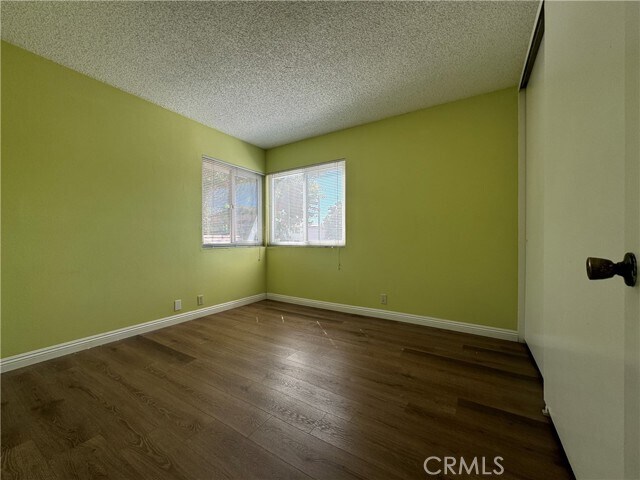 Building Photo - 1472 Forest Glen Dr