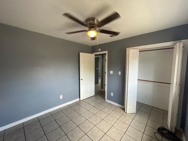 Building Photo - North Kingsville-South Creek Subdivision 4/2 Rental